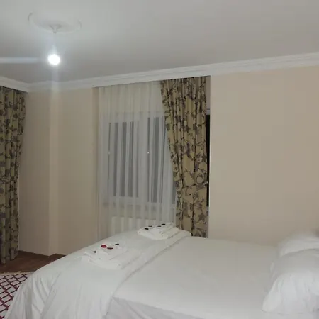 Irel Aparthotel *